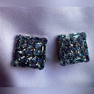 WEISS signed Vintage rare designer Weiss Square Light Blue Clip On Earrings